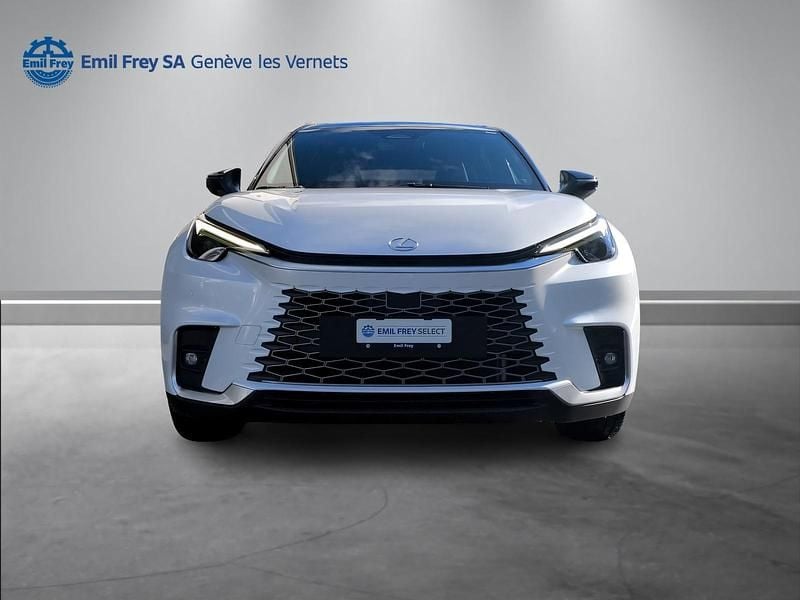 Gebraucht Lexus LBX 136 PS (100 kW) 2025 Weiss SUV