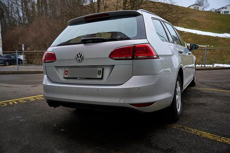 Gebraucht VW Golf VII Comfortline 150 PS (110 kW) 2013 Kombi