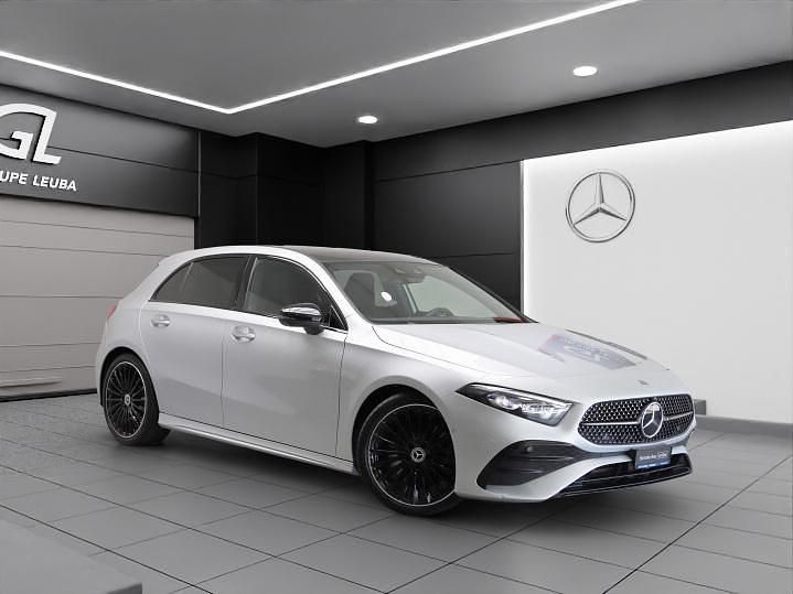 Neu Mercedes A250 224 PS (164 kW) 2025 Limousine