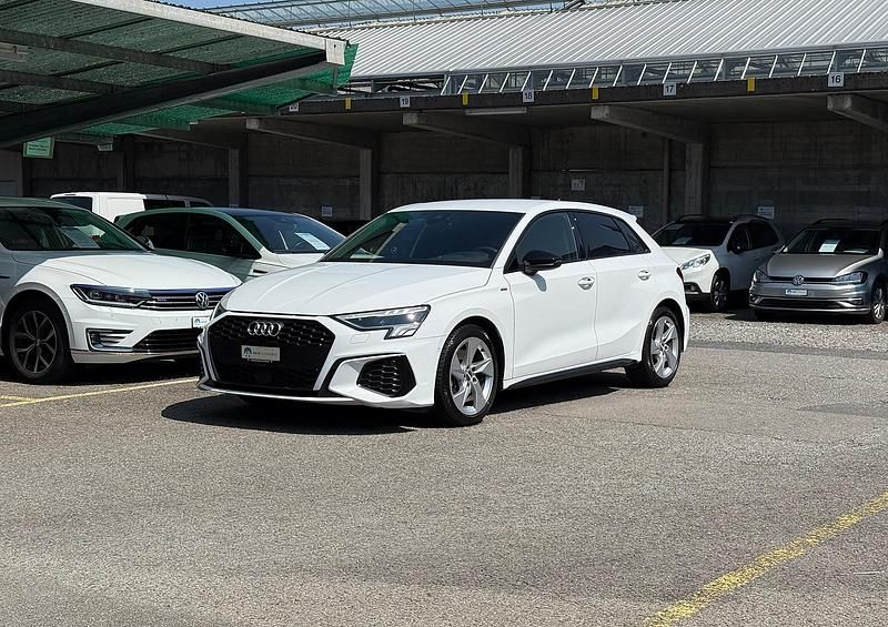 Gebraucht 2020 Audi A3 Sportback e-tron S-Line Kleinwagen | CHF 29’400 (Etwas zu teuer) - Bild 1/4