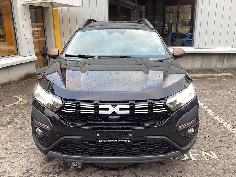 Gebraucht Dacia Jogger Extreme 94 PS (69 kW) 2025 Van / Kleinbus
