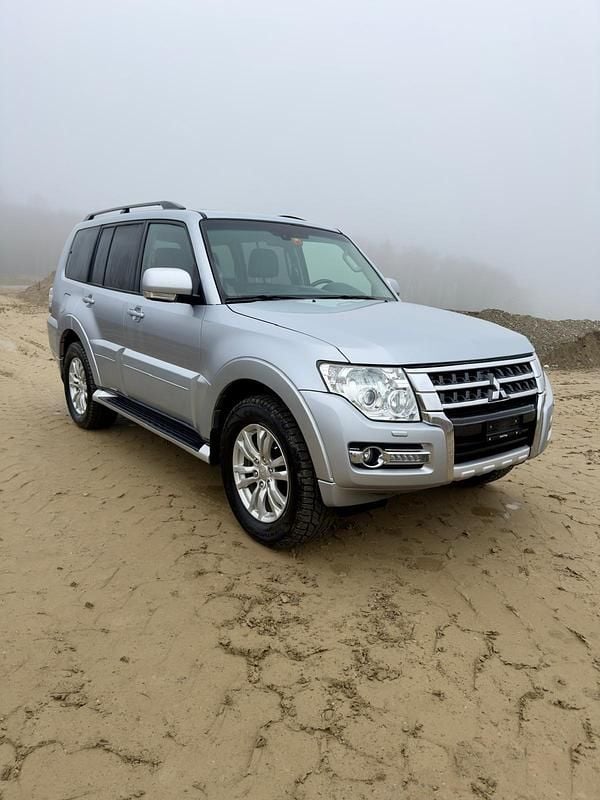Gebraucht Mitsubishi Pajero 190 PS (139 kW) 2017 SUV