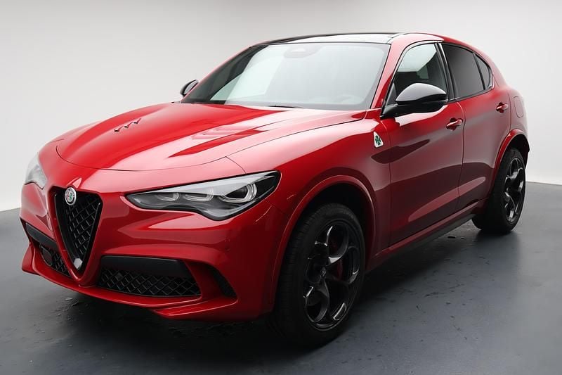 Neu Alfa Romeo Stelvio Quadrifoglio 519 PS (381 kW) 2025 Rot SUV