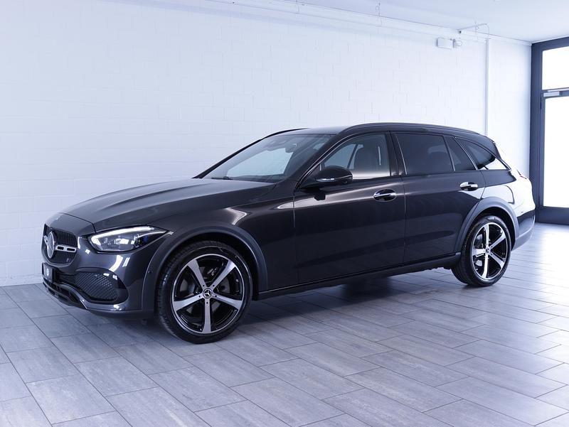 Neu Mercedes C220 Avantgarde 197 PS (144 kW) 2025 Grau Kombi