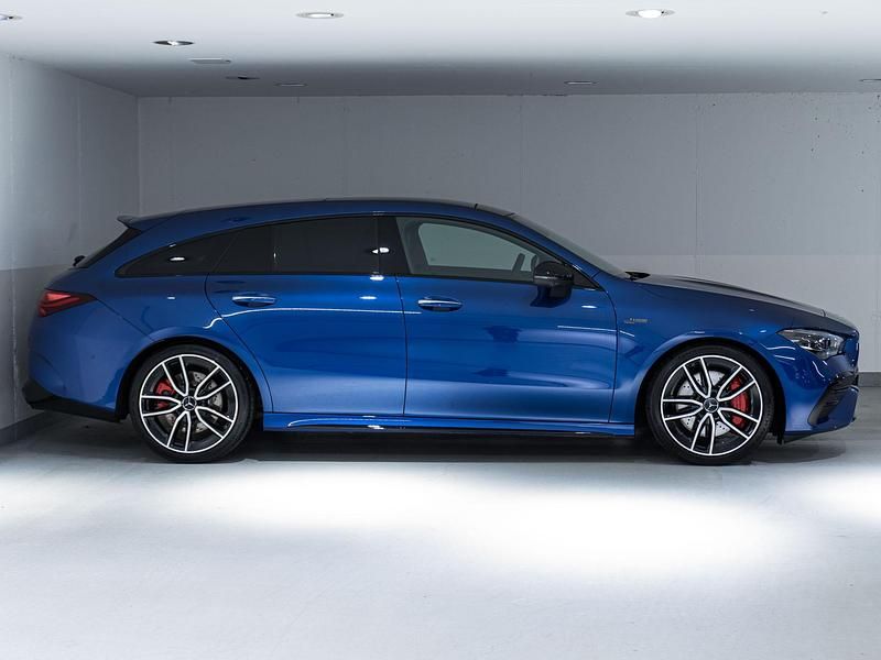 Gebraucht Mercedes CLA35 AMG Shooting Brake AMG 315 PS (231 kW) 2025 Blau Kombi