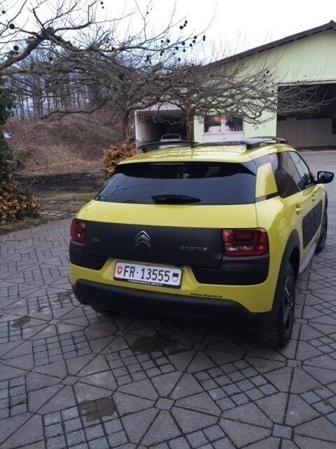 Gebraucht Citroën C4 Cactus Shine 100 PS (73 kW) 2015 Kleinwagen