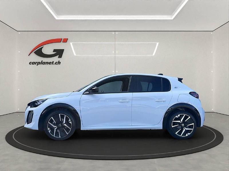 Gebraucht Peugeot e-208 GT 114 kW (156 PS) 2024 Weiss Kleinwagen