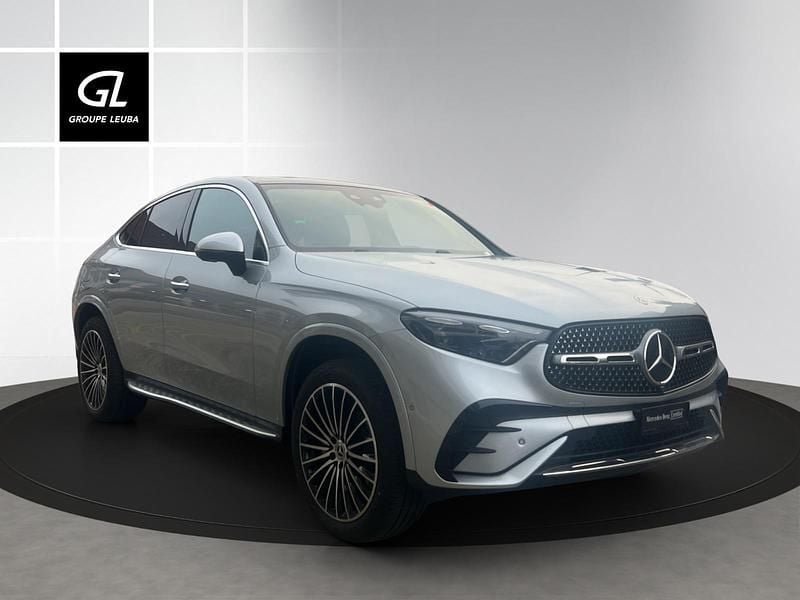 Grau Neu 2025 Mercedes GLC300 Coupé | CHF 94’500 (Teuer) - Bild 1/4