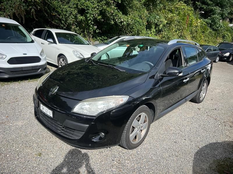 Gebraucht Renault Mégane III Dynamique 140 PS (102 kW) 2010