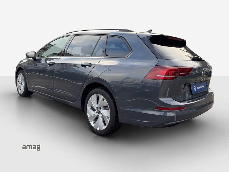 Gebraucht VW Golf VIII Life 150 PS (110 kW) 2025 Grau Kombi