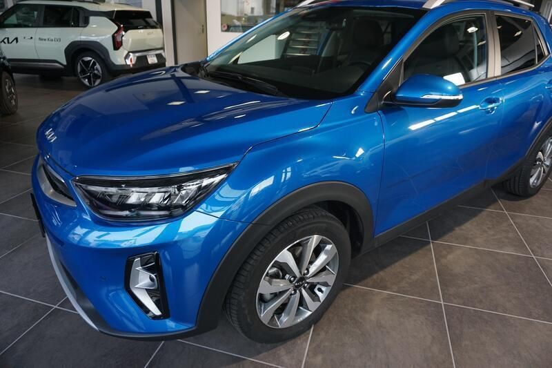 Blau Gebraucht 2022 Kia Stonic Style SUV | CHF 19’900 (Guter Preis) - Bild 1/4