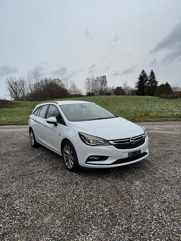 Gebraucht 2017 Opel Astra Dynamic Kombi | CHF 5’900 (Superpreis) - Bild 1/4