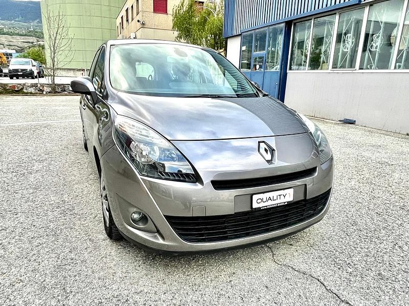 Gebraucht 2011 Renault Grand Scénic III Dynamique Van / Kleinbus | CHF 4’500 (Fairer Preis) - Bild 1/4