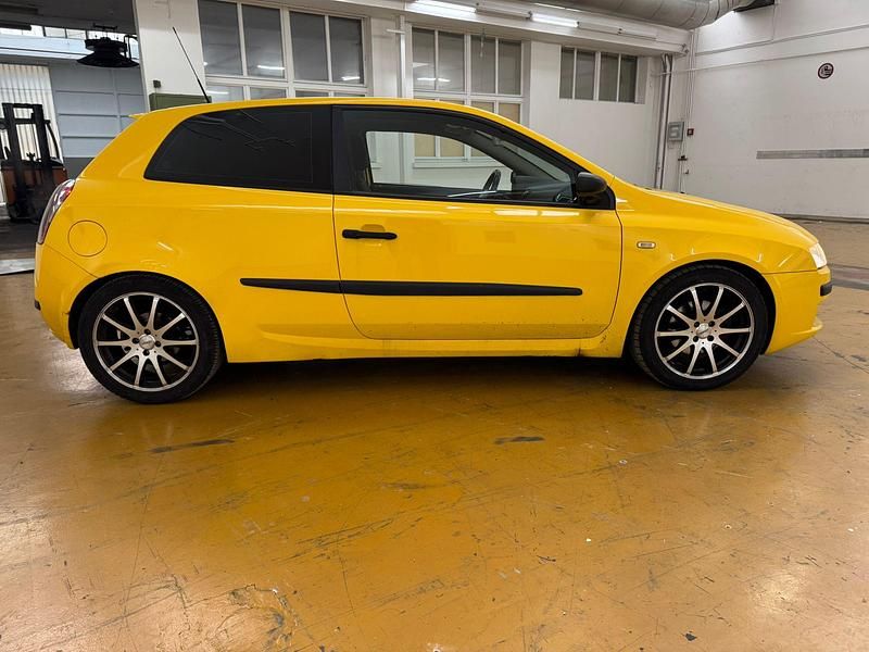 Gebraucht Fiat Stilo Dynamic 133 PS (97 kW) 2003