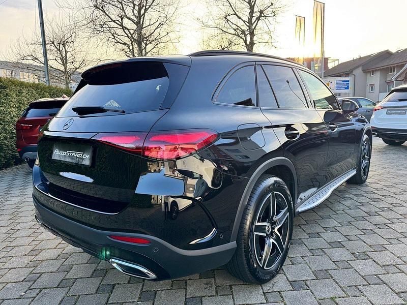 Gebraucht Mercedes GLC220 AMG line 197 PS (144 kW) 2023 SUV