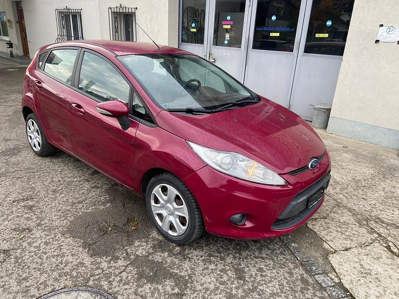 Gebraucht Ford Fiesta Trend 82 PS (60 kW) 2009 Kleinwagen