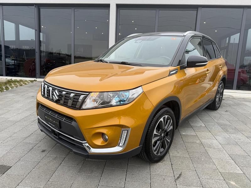 Gebraucht Suzuki Vitara 140 PS (102 kW) 2019 Mehrfarbig SUV