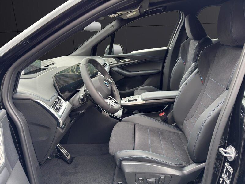 Neu BMW 220 Active Tourer Comfort Edition 170 PS (125 kW) 2025 Schwarz Van / Kleinbus