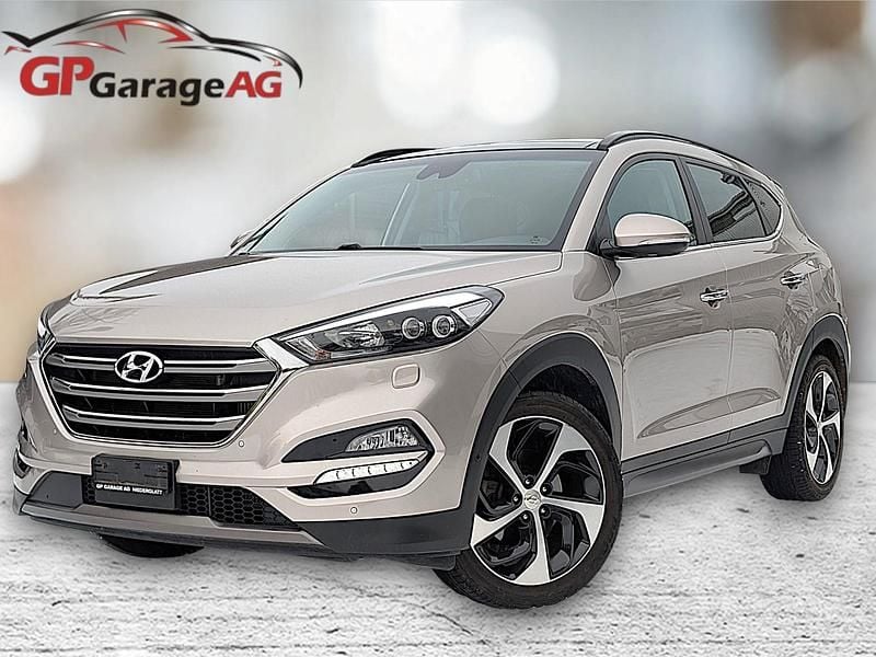 Silber Gebraucht 2015 Hyundai Tucson SUV | CHF 21’990 (Etwas zu teuer) - Bild 1/4