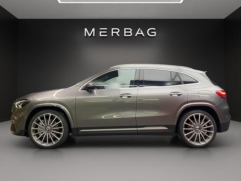 Neu Mercedes GLA35 AMG AMG 306 PS (225 kW) 2025 SUV