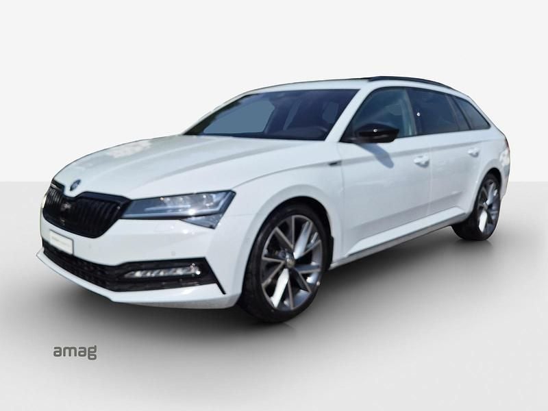 Moon weiss, metallic Gebraucht 2024 Skoda Superb SportLine Kombi | CHF 34’490 (Fairer Preis) - Bild 1/4
