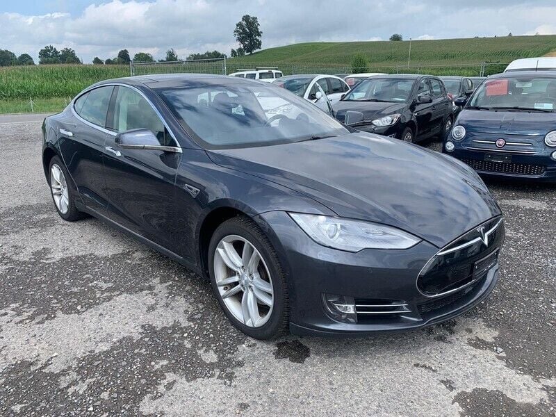 Gebraucht 2015 Tesla Model S Kleinwagen | CHF 14’900 (Superpreis) - Bild 1/4