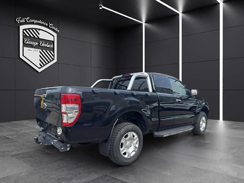Gebraucht Ford Ranger XLT 160 PS (117 kW) 2016 Schwarz Abholung