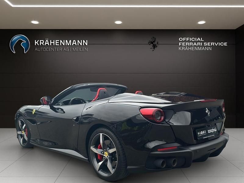 Gebraucht Ferrari Portofino 620 PS (456 kW) 2023 Schwarz Cabrio