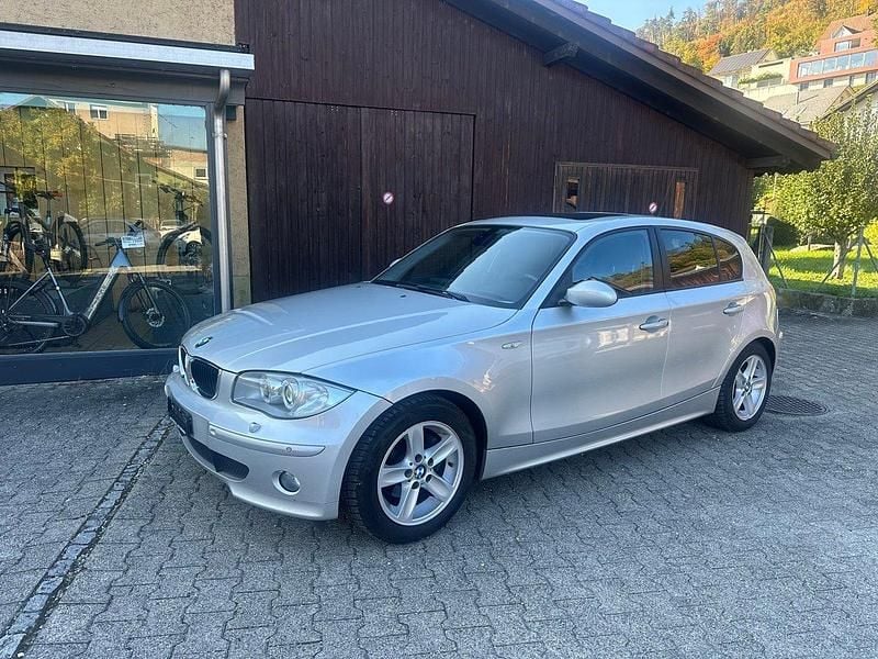 Gebraucht 2004 BMW 120 Comfort Edition Kleinwagen | CHF 6’999 (Fairer Preis) - Bild 1/4