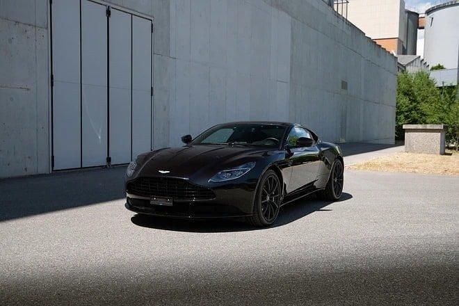 Gebraucht 2021 Aston Martin DB11 Coupé | CHF 129’800 - Bild 1/4