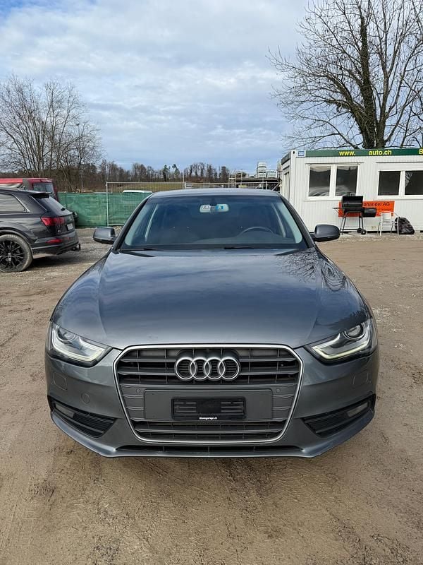 Gebraucht Audi A4 170 PS (125 kW) 2014 Limousine