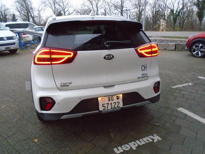 Gebraucht Kia Niro Style 141 PS (103 kW) 2021 Weiss SUV