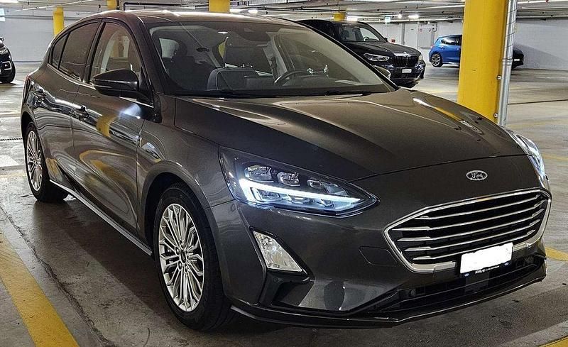 Gebraucht 2021 Ford Focus ST-Line Limousine | CHF 15’999 (Superpreis) - Bild 1/4