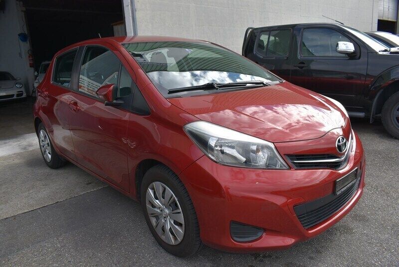 Gebraucht 2012 Toyota Yaris Luna | CHF 7’300 (Fairer Preis) - Bild 1/4