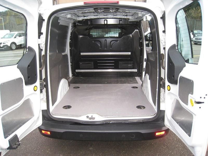 Gebraucht Ford Transit Connect Ambiente 120 PS (88 kW) 2020 Van / Kleinbus