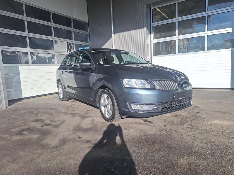 Gebraucht Skoda Rapid Elegance 122 PS (89 kW) 2015 Kleinwagen