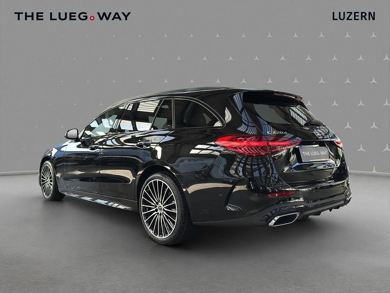 Neu Mercedes C220 197 PS (144 kW) 2026 Schwarz Kombi