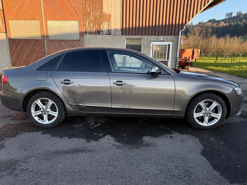 Gebraucht Audi A4 225 PS (165 kW) 2013 Limousine