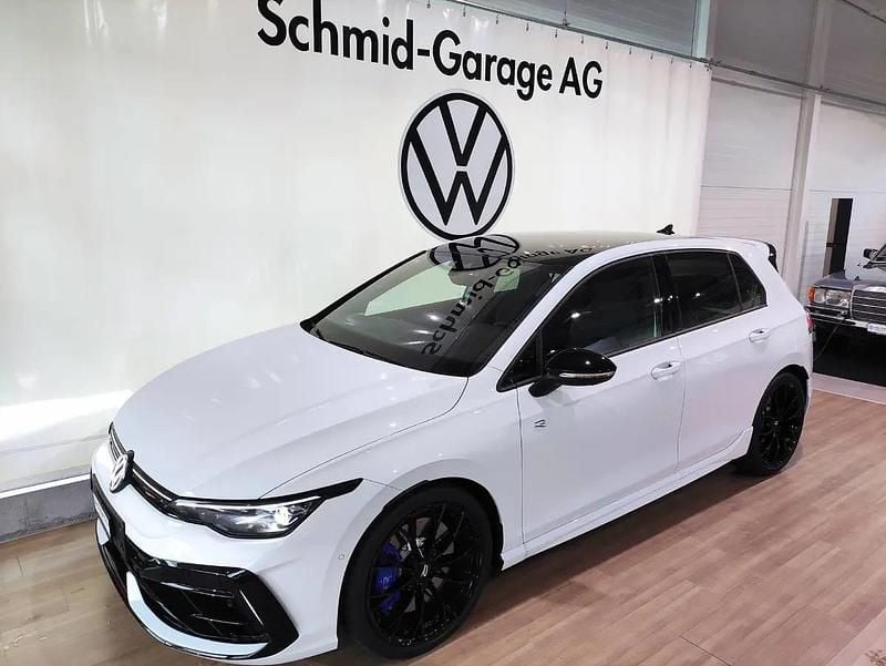 Weiss Gebraucht 2025 VW Golf VIII R | CHF 49’900 (Etwas zu teuer) - Bild 1/4