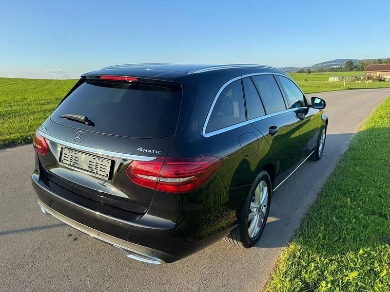 Gebraucht Mercedes C220 194 PS (142 kW) 2019 Kombi