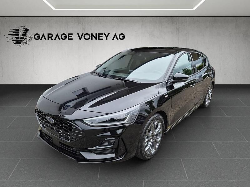 Schwarz Gebraucht 2024 Ford Focus ST-Line X Limousine | CHF 37’400 - Bild 1/1