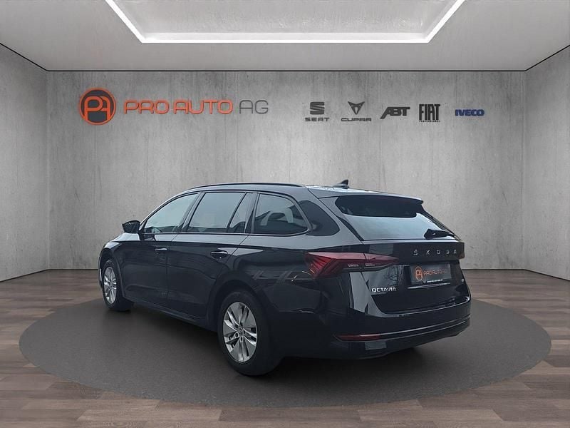 Gebraucht Skoda Octavia Ambition 150 PS (110 kW) 2022 Kombi