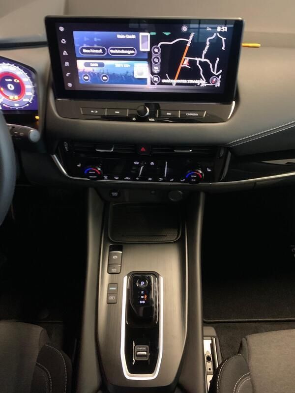 Gebraucht Nissan Qashqai 190 PS (139 kW) 2024 Rot SUV