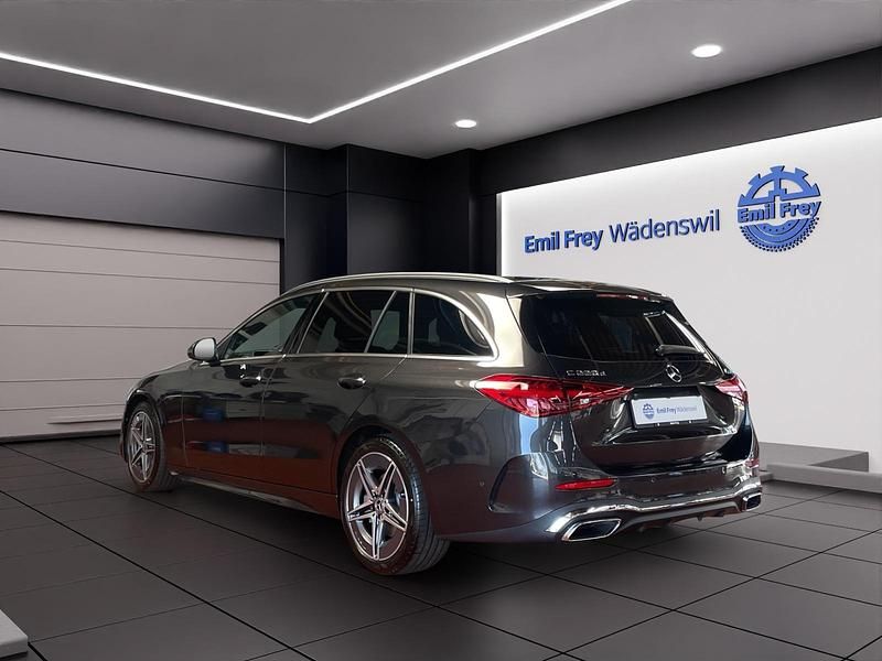 Neu Mercedes C220 AMG line 197 PS (144 kW) 2025 Grau Kombi