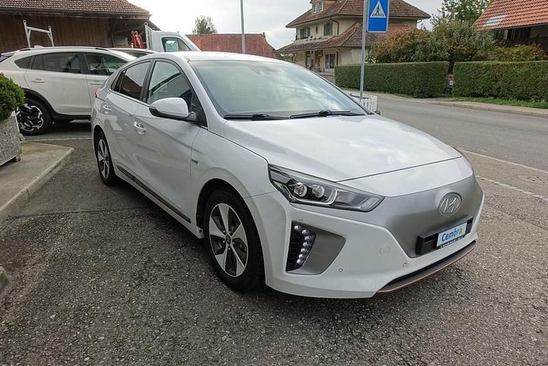 Gebraucht Hyundai Ioniq 88 kW (120 PS) 2019 Kleinwagen