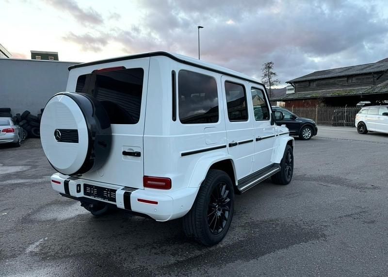 Gebraucht Mercedes G400 AMG line 330 PS (242 kW) 2021 SUV