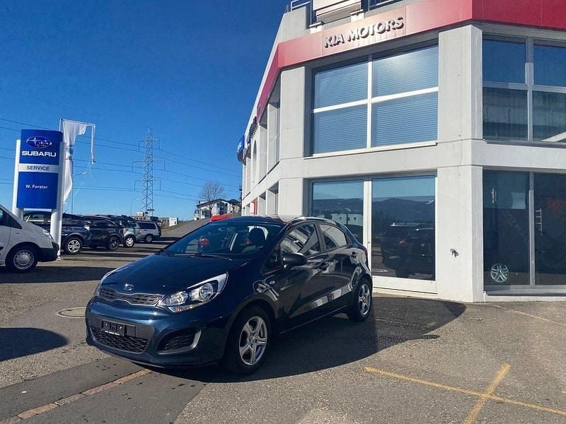 Gebraucht Kia Rio 85 PS (62 kW) 2012 Limousine