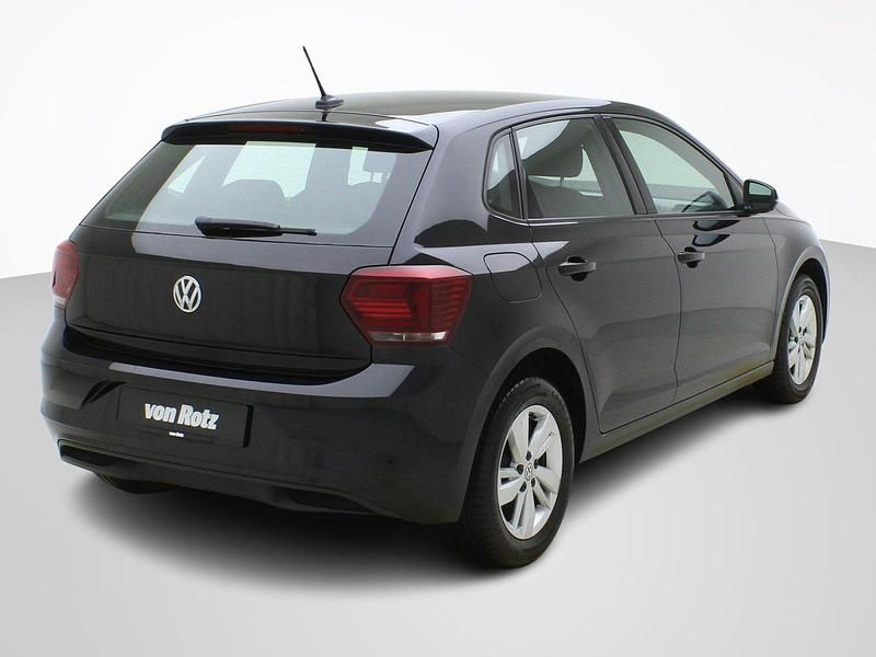Gebraucht VW Polo Comfortline 95 PS (69 kW) 2020 Schwarz Kleinwagen