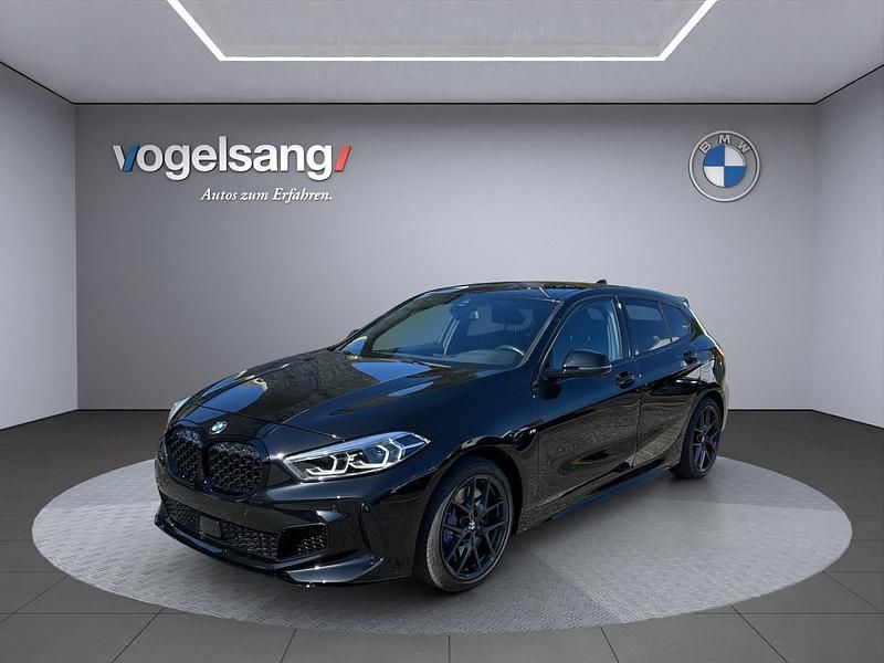 Schwarz Gebraucht 2021 BMW M135 M Performance Kleinwagen | CHF 30’600 (Fairer Preis) - Bild 1/4