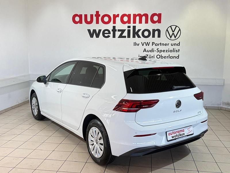 Neu VW Golf Basis 114 PS (83 kW) 2026 Weiss Limousine